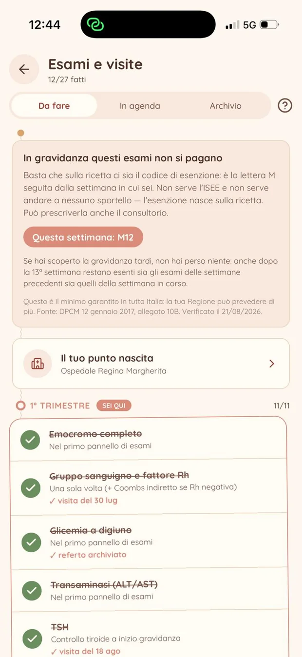 La schermata «Esami e visite» di mamma&me: il codice di esenzione M12 e gli esami del primo trimestre.